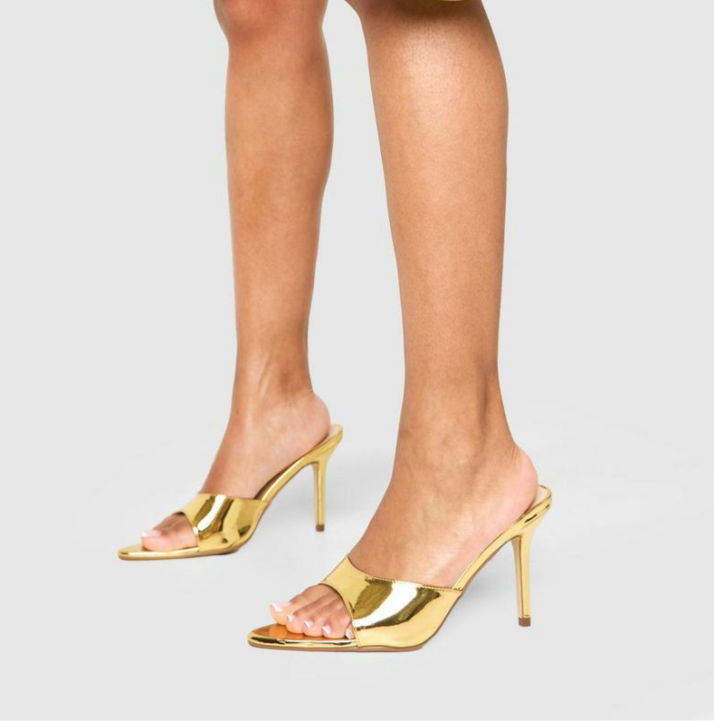 Cleopatra Pumps