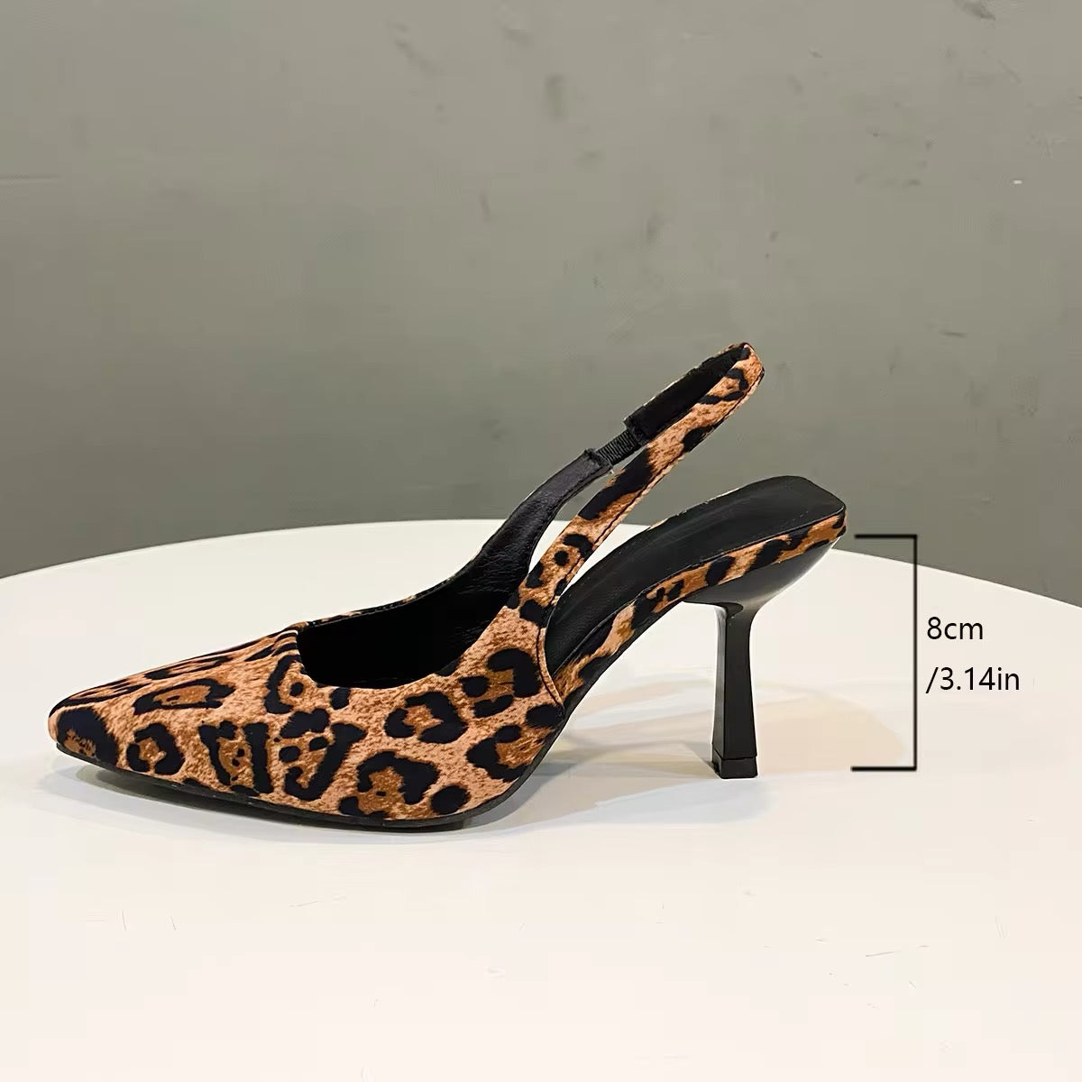 Leo Pumps