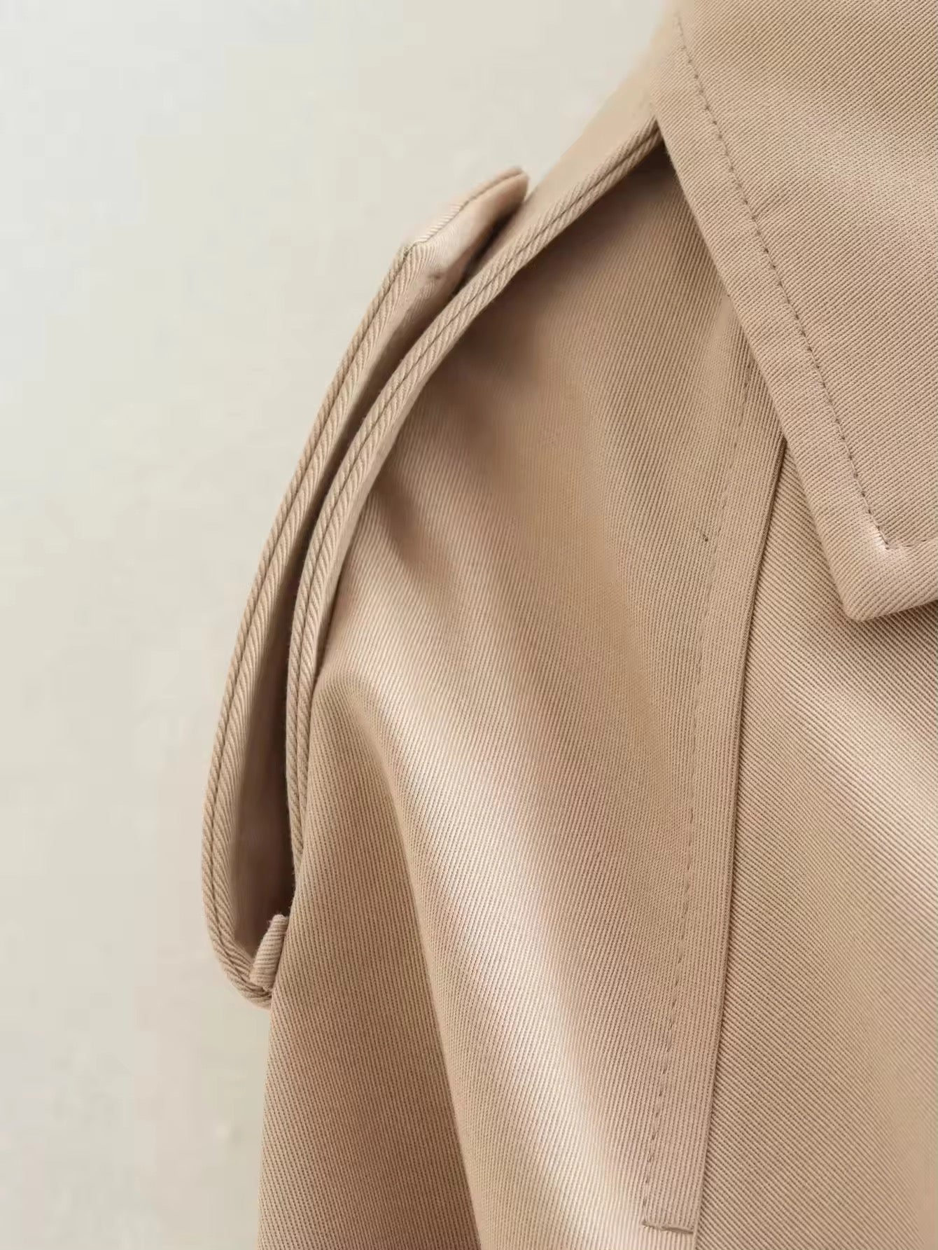 Trenchjacke Beige